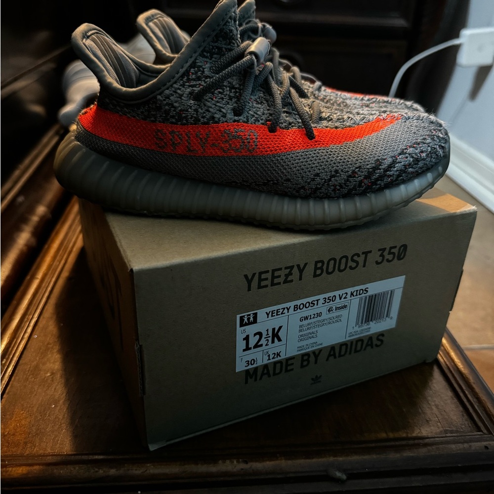 Yeezy Boost 350 V2 Beluga Kidd